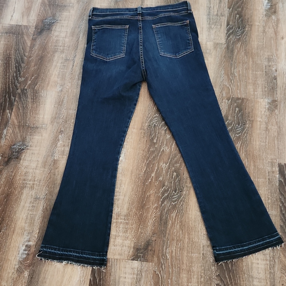 Veronica Beard Dark Blue 10" Carolyn Baby Boot Cropped Jeans Size 29 - Picture 7 of 10